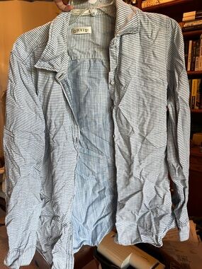 Orvis Light Blue and White Striped Casual Button-Down Shirt